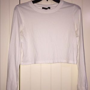 Long sleeve, crop top